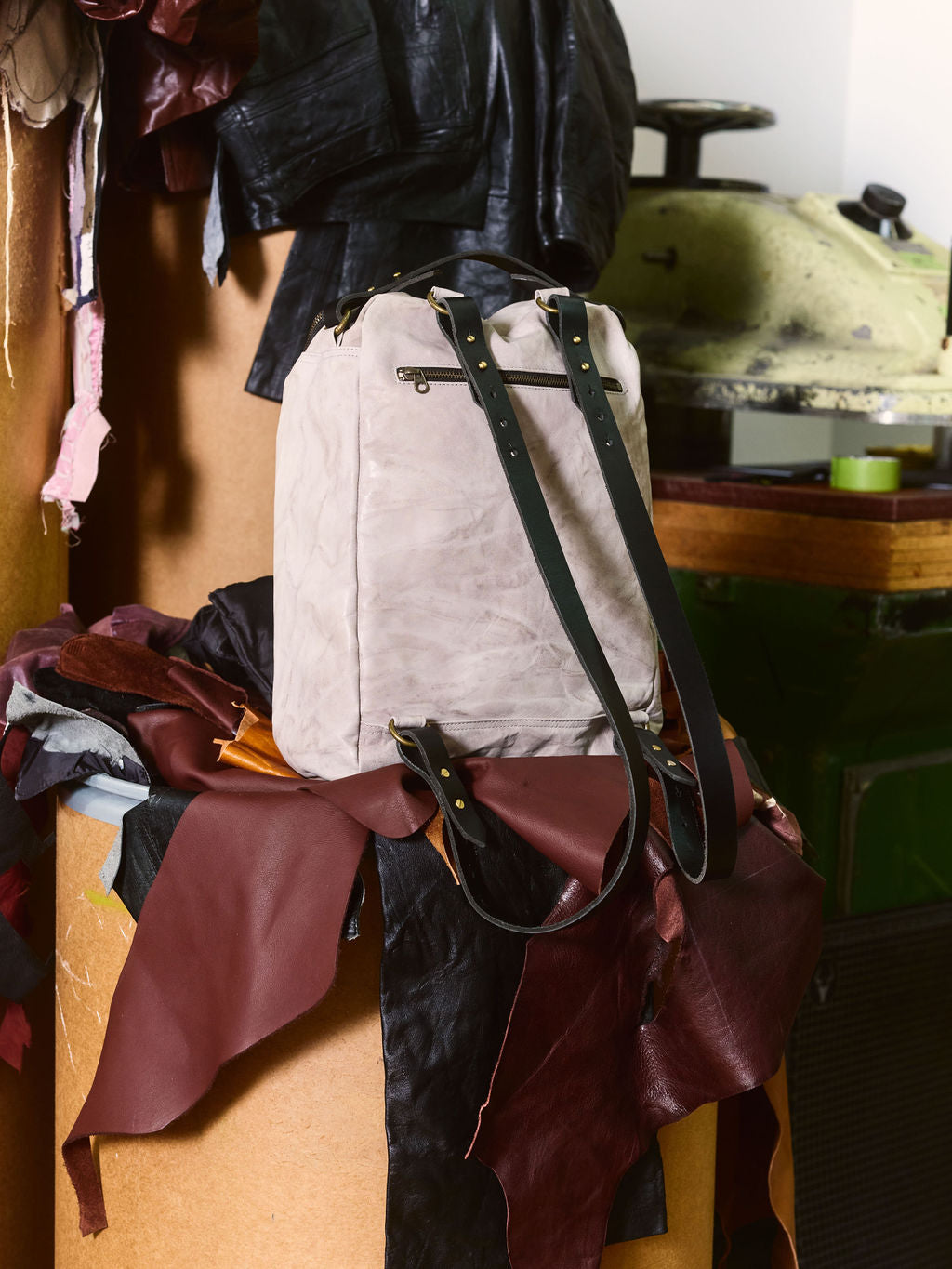 The No 4 - Grey Marble Leather Backpack