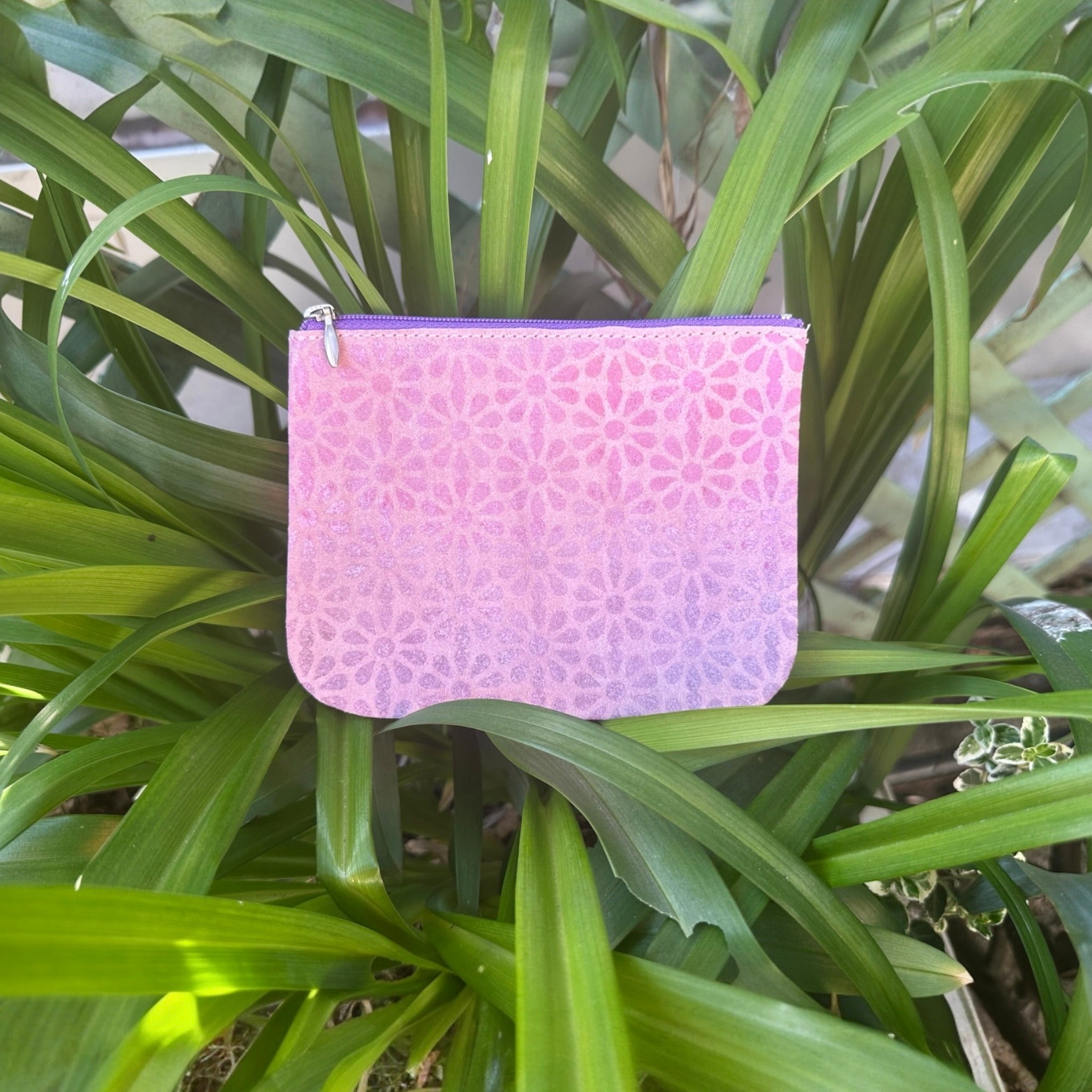 XL Zip Pouch - Suede with Handpainted Daisy Monogram